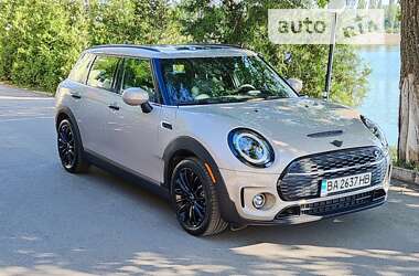 Универсал MINI Clubman 2021 в 