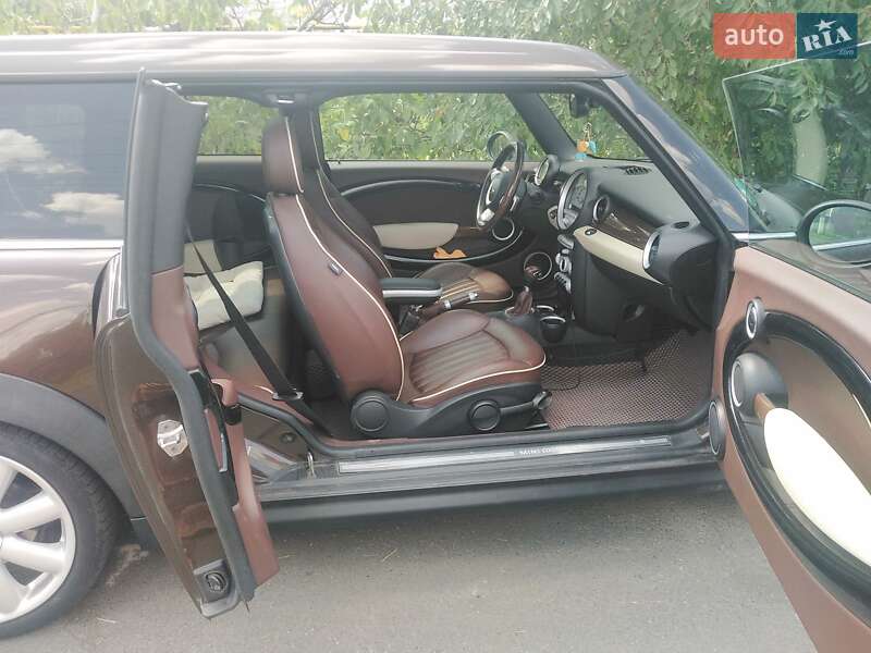Купе MINI Clubman 2008 в Подольске фото 10 Купе MINI Clubman 2008 в Подольске