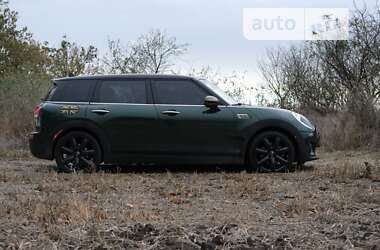 Универсал MINI Clubman 2016 в 