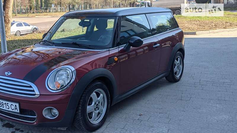 Універсал MINI Clubman 2009 в Новояворівську