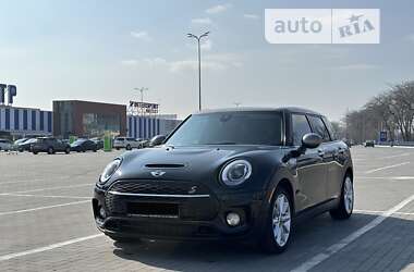 Універсал MINI Clubman 2016 в  фото 7 Універсал MINI Clubman 2016 в