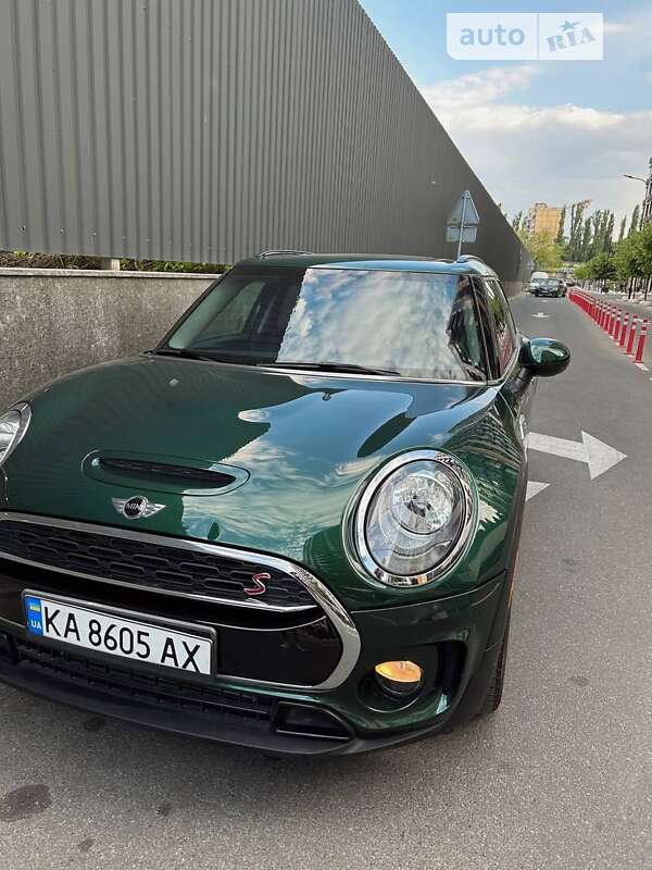 Универсал MINI Clubman 2016 в Киеве