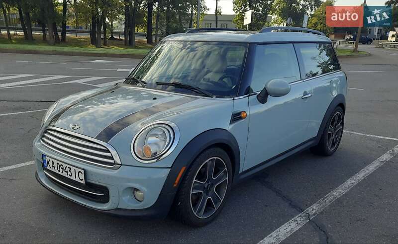 Универсал MINI Clubman 2014 в 
