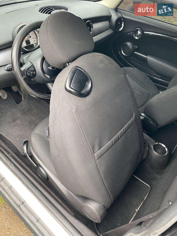 Хэтчбек MINI Clubman 2011 в Каменец-Подольском фото 13 Хэтчбек MINI Clubman 2011 в Каменец-Подольском