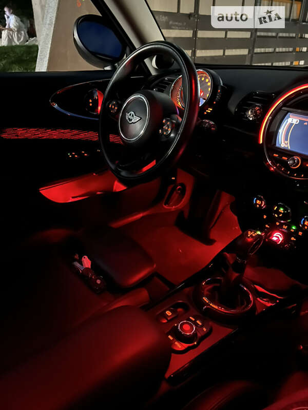 Универсал MINI Clubman 2016 в Киеве