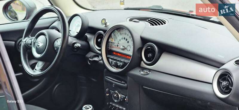 Хетчбек MINI Clubman 2010 в Житомирі