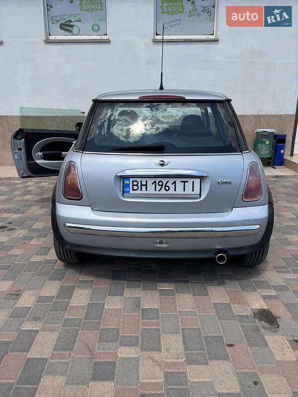 Хетчбек MINI Clubman 2004 в Одесі фото 2 Хетчбек MINI Clubman 2004 в Одесі