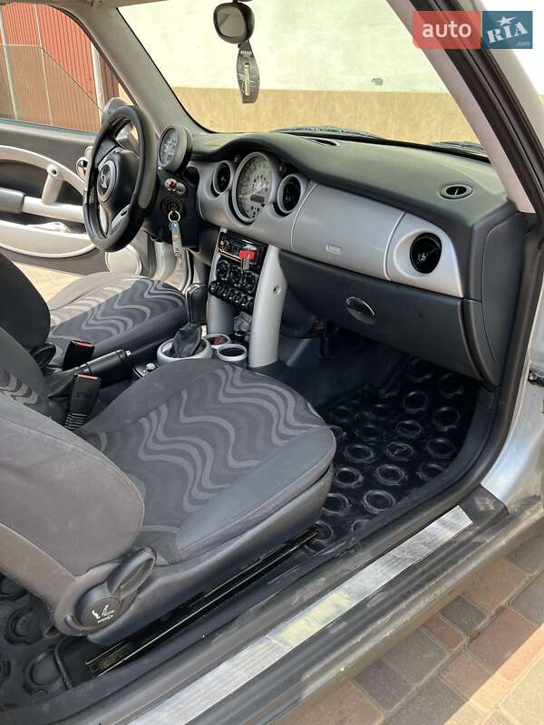 Хетчбек MINI Clubman 2004 в Одесі фото 7 Хетчбек MINI Clubman 2004 в Одесі
