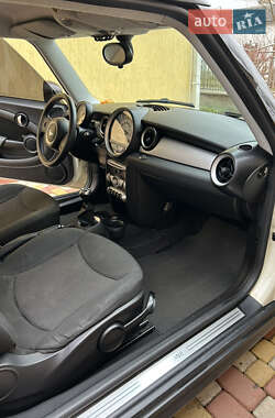 Универсал MINI Clubman 2010 в 