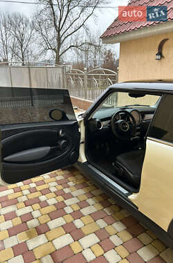 Универсал MINI Clubman 2010 в 