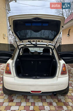 Универсал MINI Clubman 2010 в 