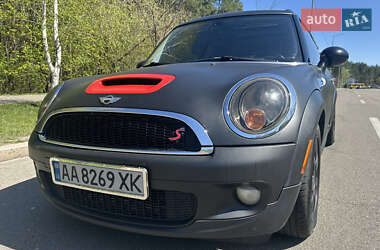 Универсал MINI Clubman 2010 в 