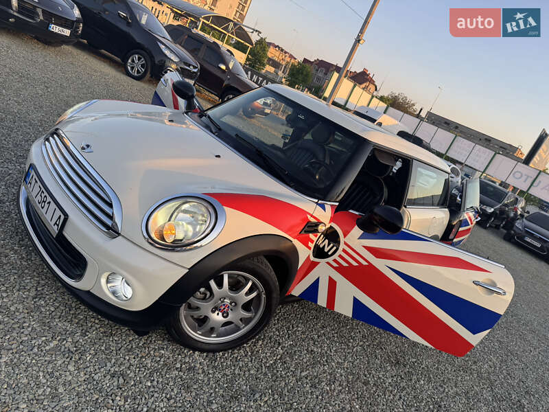 MINI Clubman 2010