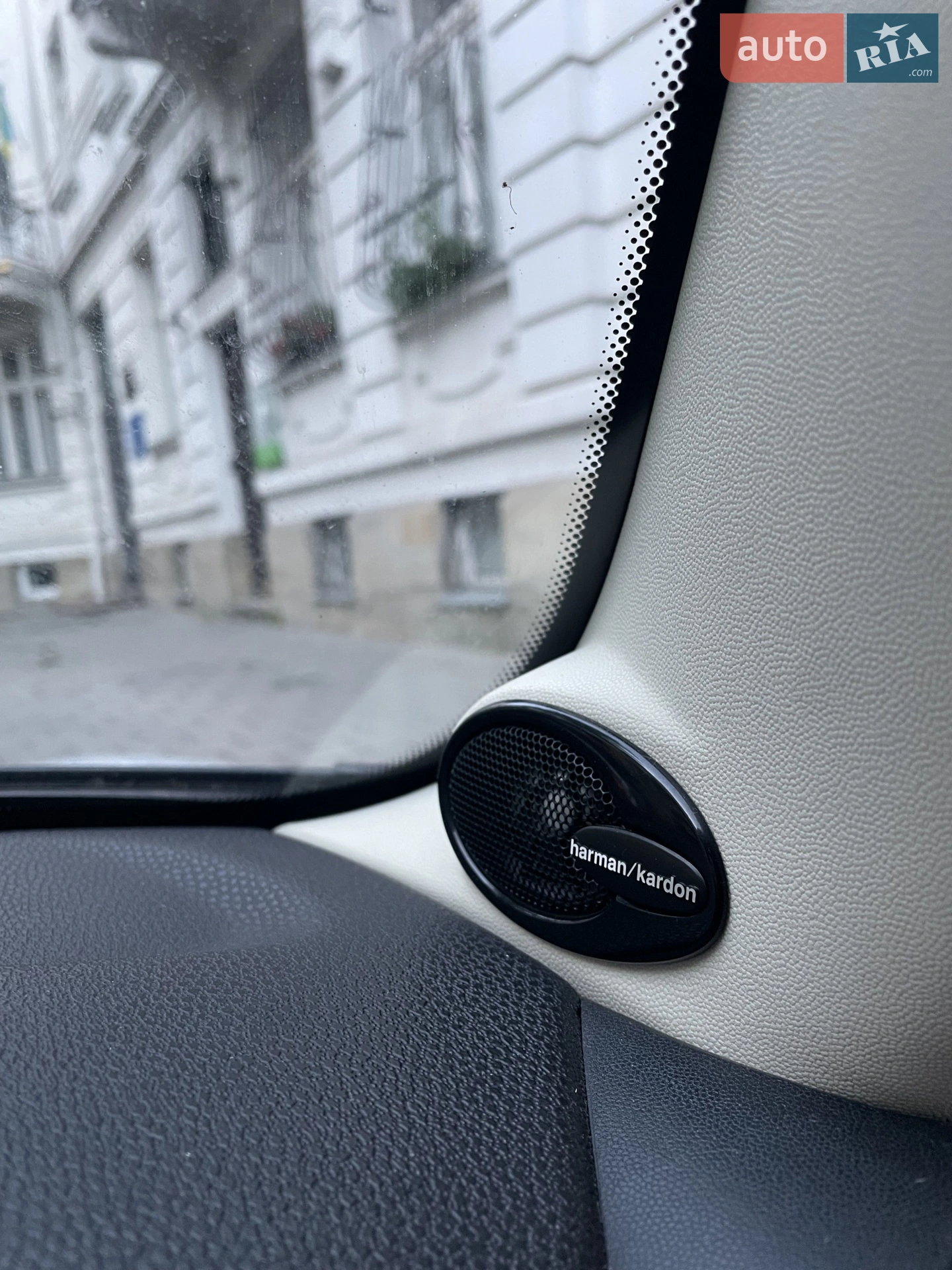 2011 MINI Clubman - мініатюра 17