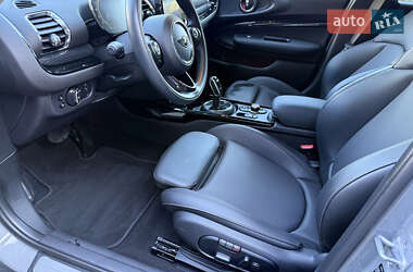 Универсал MINI Clubman 2021 в 