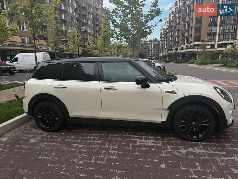 Универсал MINI Clubman 2017 в Киеве
