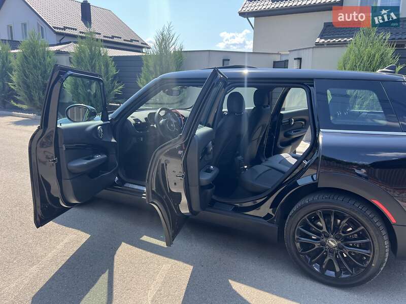 Хэтчбек MINI Clubman 2021 в Киеве