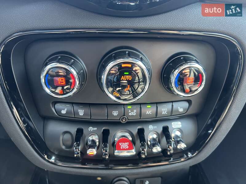 Хэтчбек MINI Clubman 2021 в Киеве