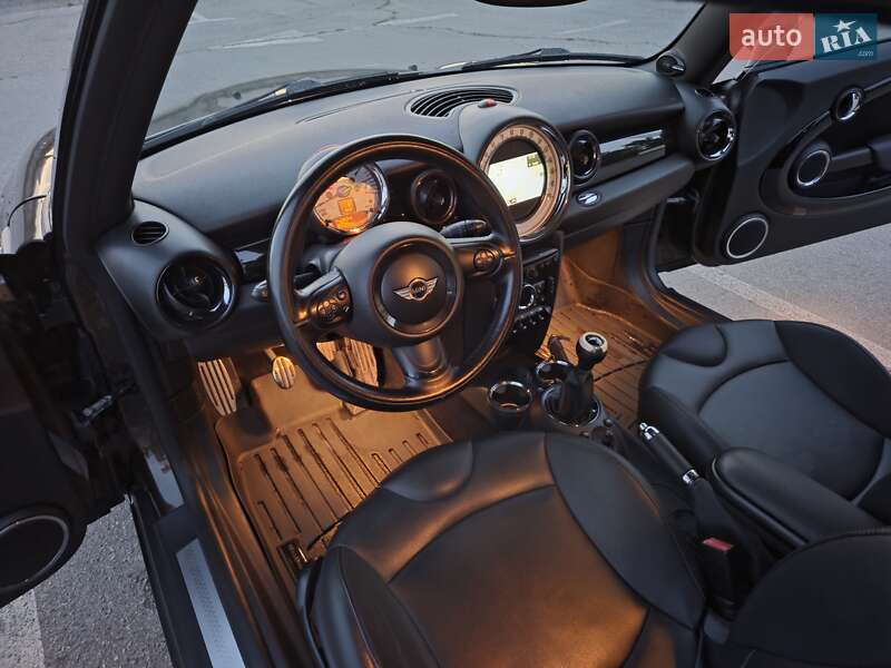 Универсал MINI Clubman 2012 в Киеве