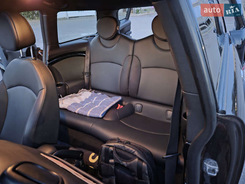 Универсал MINI Clubman 2012 в Киеве