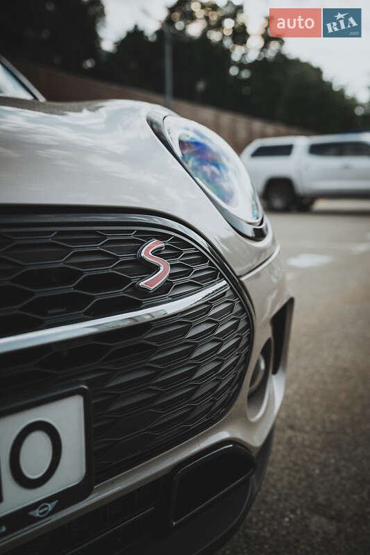 Универсал MINI Clubman 2021 в Киеве