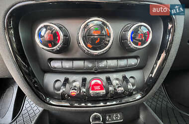 Универсал MINI Clubman 2016 в 