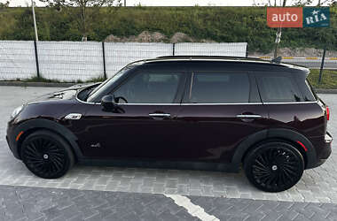 Универсал MINI Clubman 2018 в 
