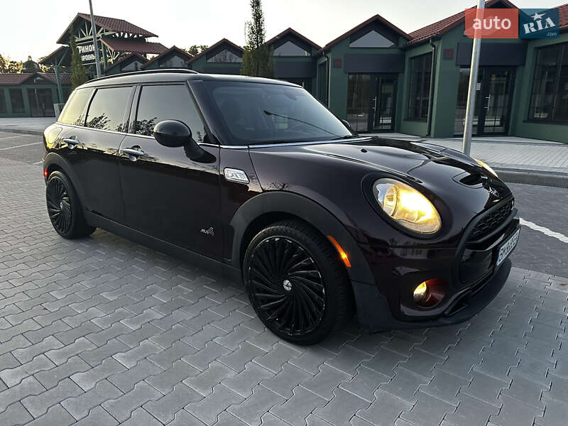 Универсал MINI Clubman 2018 в Киеве