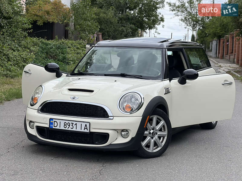 Универсал MINI Clubman 2011 в 