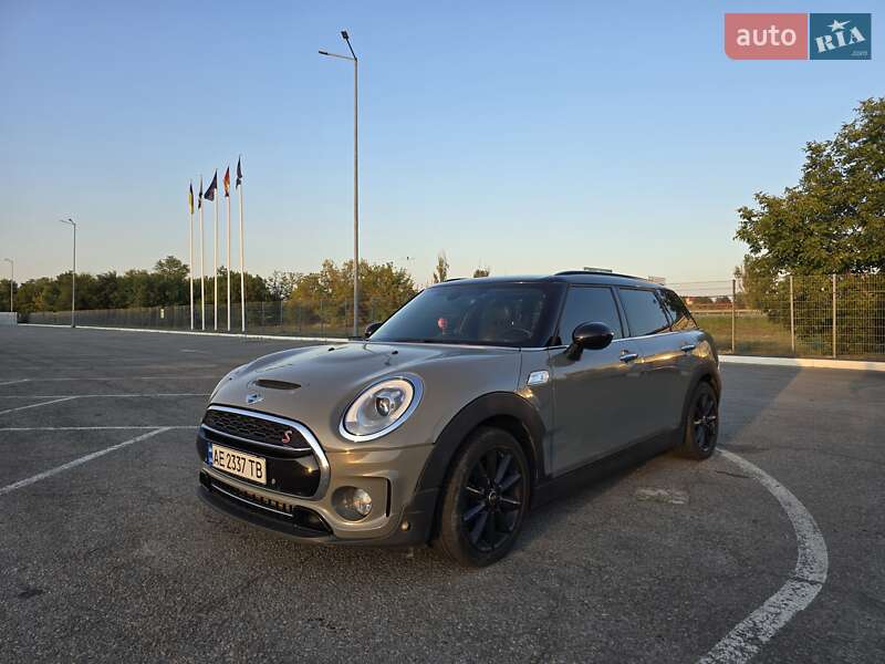 Универсал MINI Clubman 2017 в Днепре
