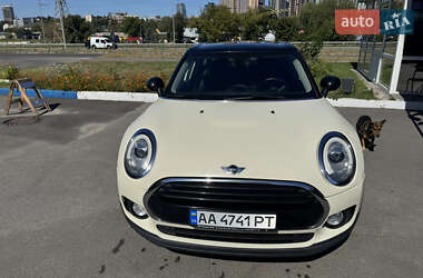 Универсал MINI Clubman 2016 в Киеве