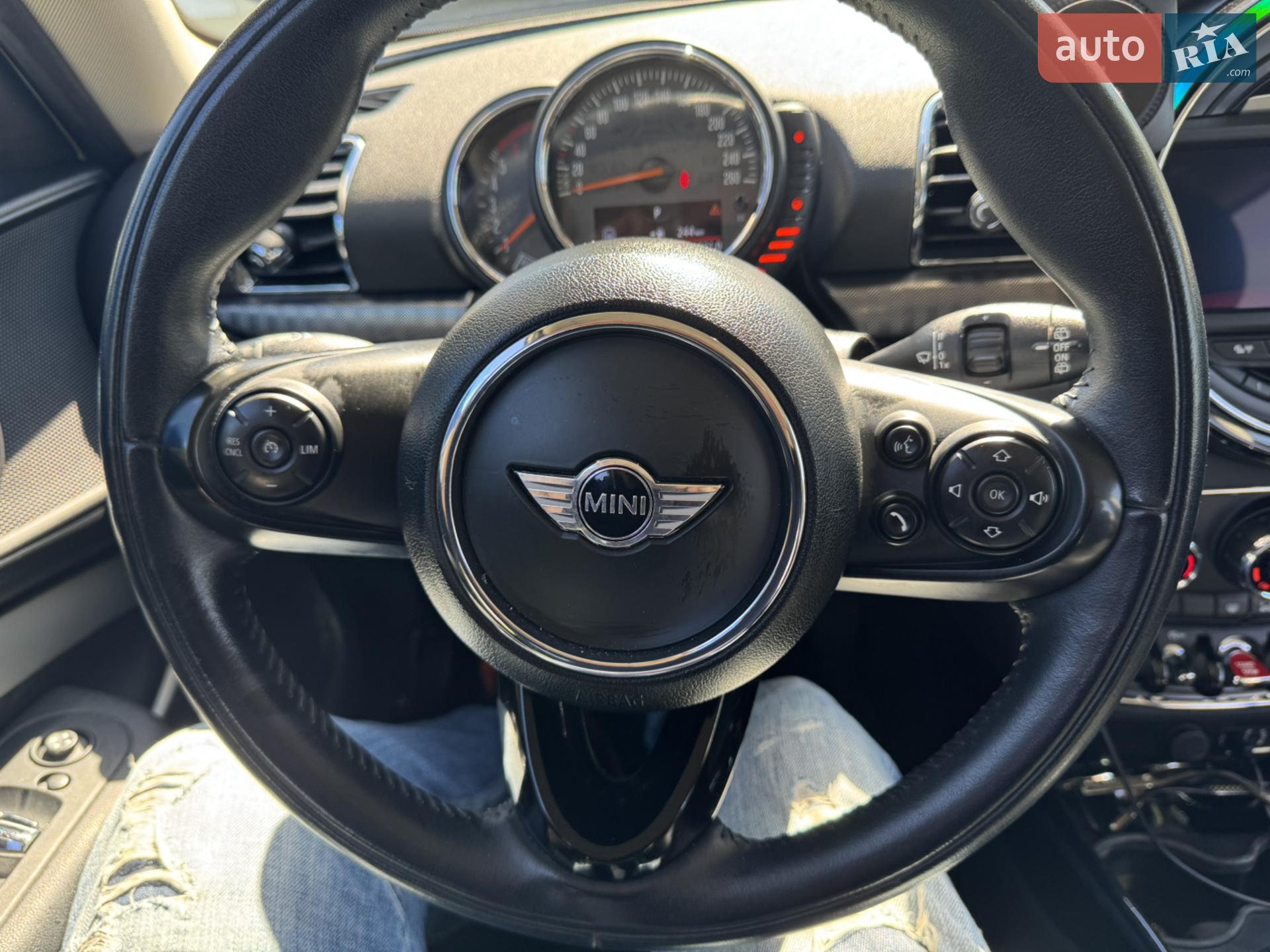 2016 MINI Clubman - мініатюра 24