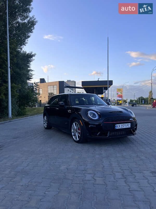 Универсал MINI Clubman 2018 в Киеве