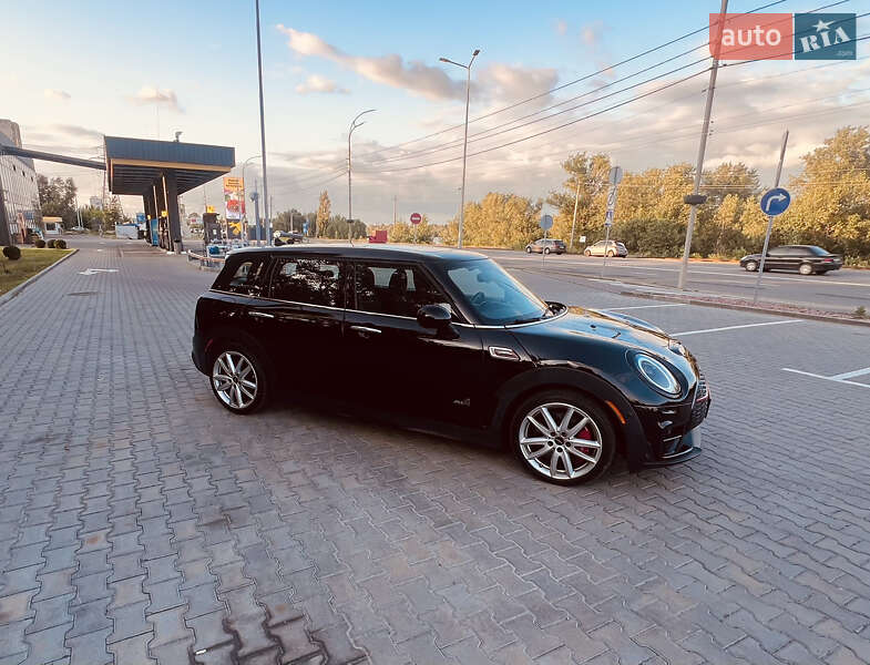 Универсал MINI Clubman 2018 в Киеве