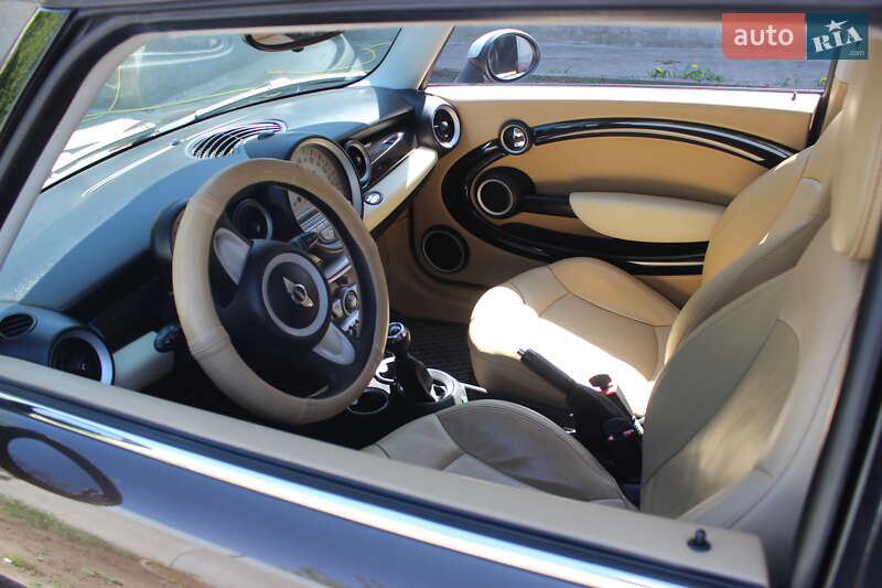 Универсал MINI Clubman 2010 в Кропивницком