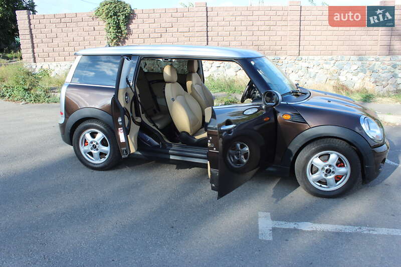 Универсал MINI Clubman 2010 в Кропивницком