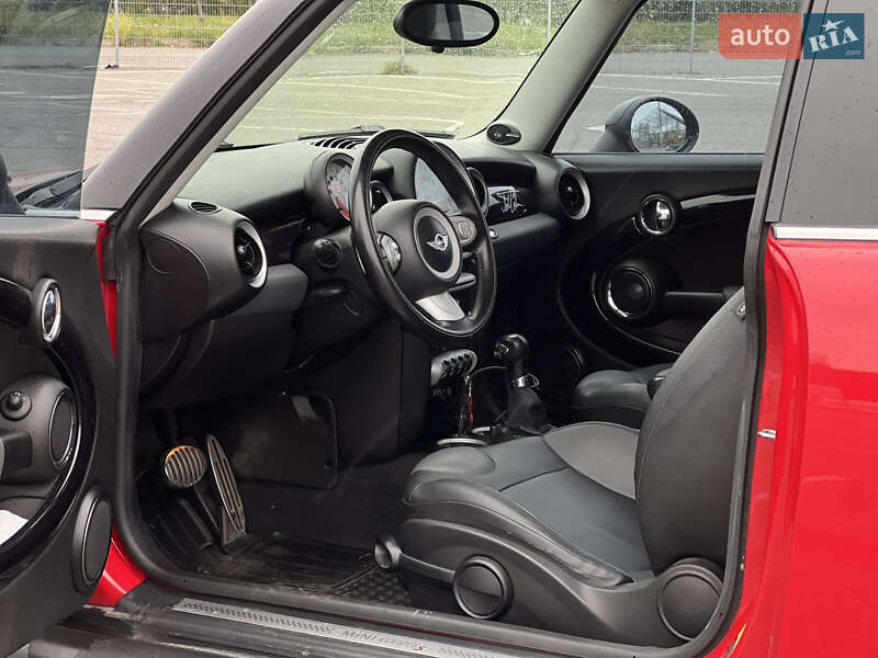 Универсал MINI Clubman 2009 в Киеве