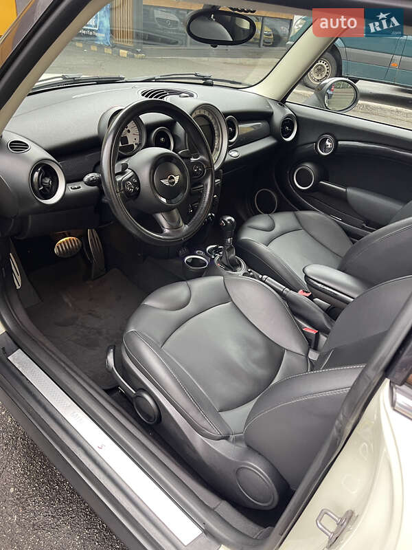 Универсал MINI Clubman 2013 в Киеве