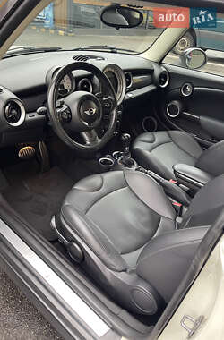 Универсал MINI Clubman 2013 в 