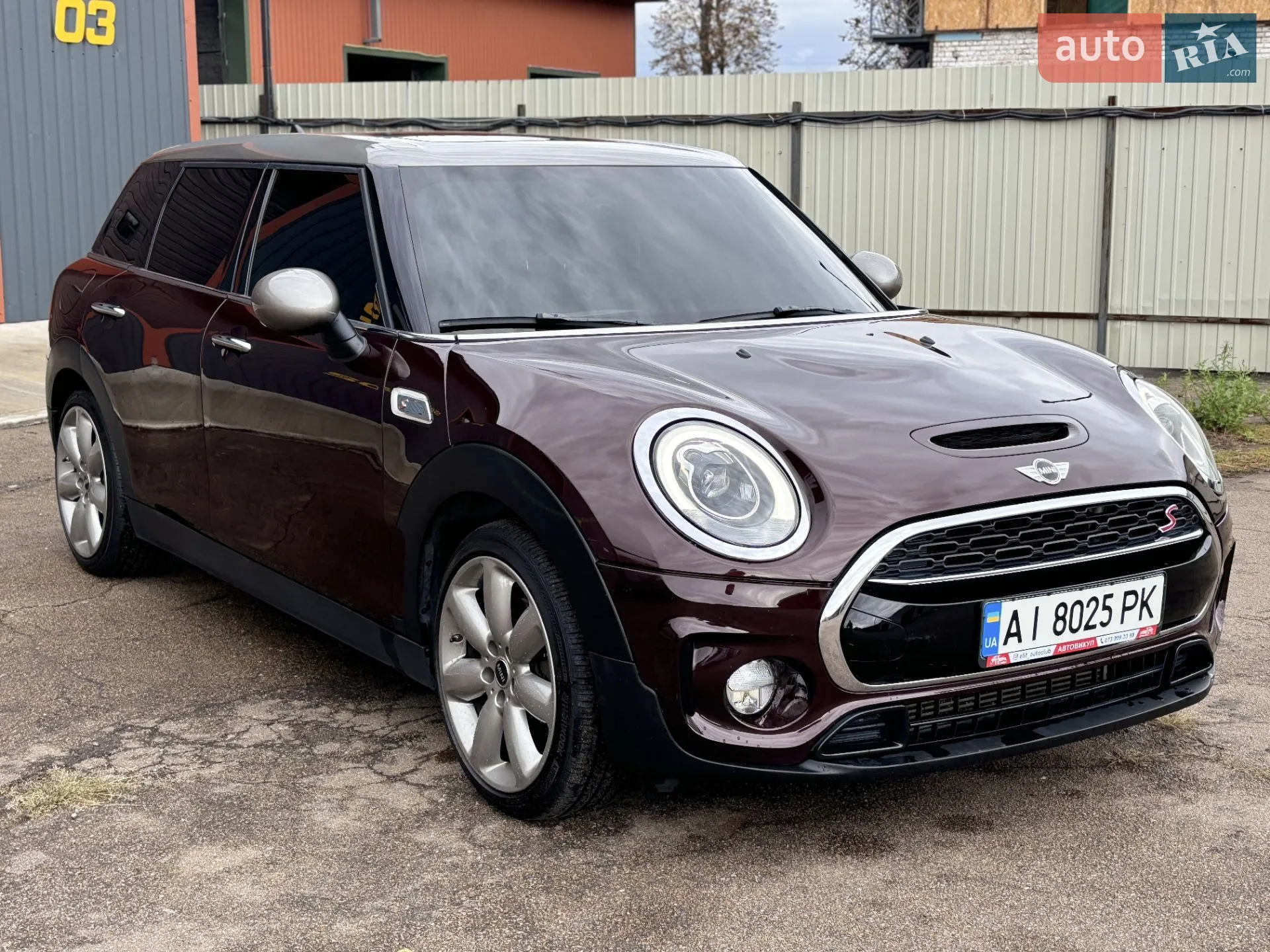 2016 MINI Clubman - фото 1