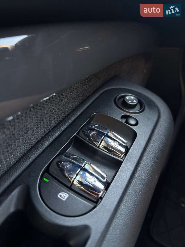 Универсал MINI Clubman 2016 в Белогородке