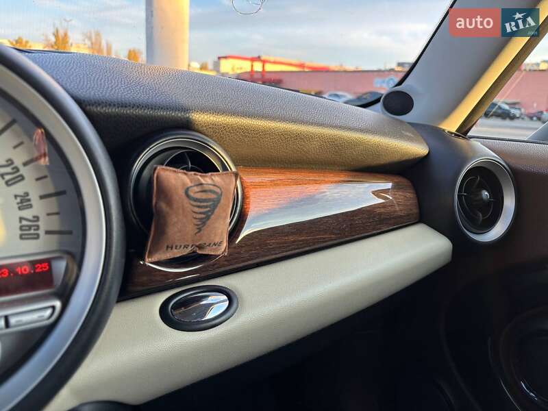 Универсал MINI Clubman 2009 в Киеве фото 22 Универсал MINI Clubman 2009 в Киеве