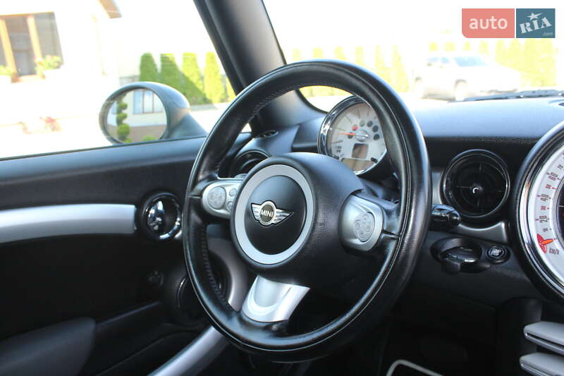 Универсал MINI Clubman 2009 в Трускавце фото 56 Универсал MINI Clubman 2009 в Трускавце