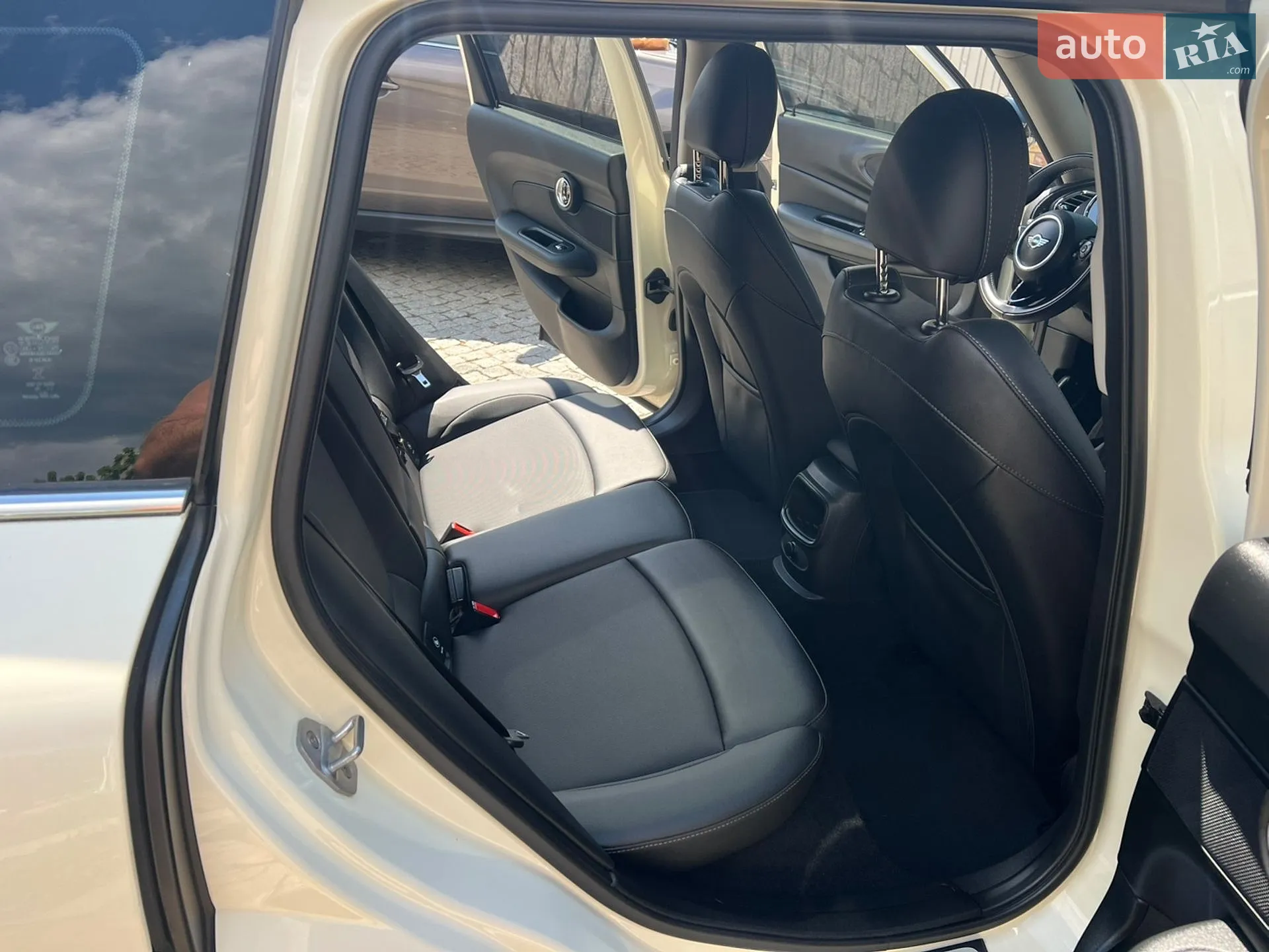 2018 MINI Clubman - мініатюра 39