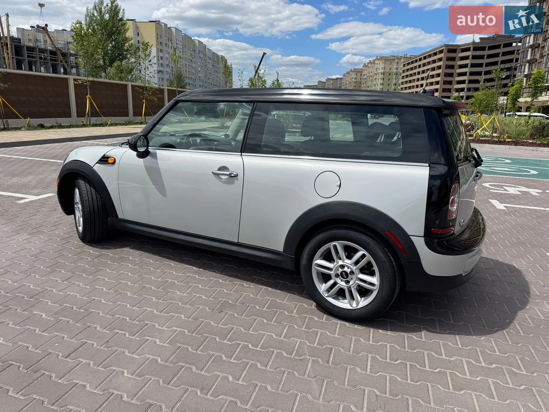 2011 MINI Clubman - мініатюра 13