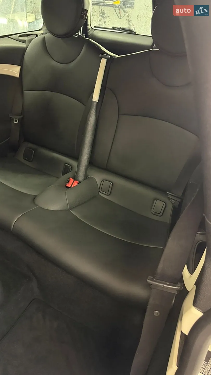 2013 MINI Clubman - мініатюра 33