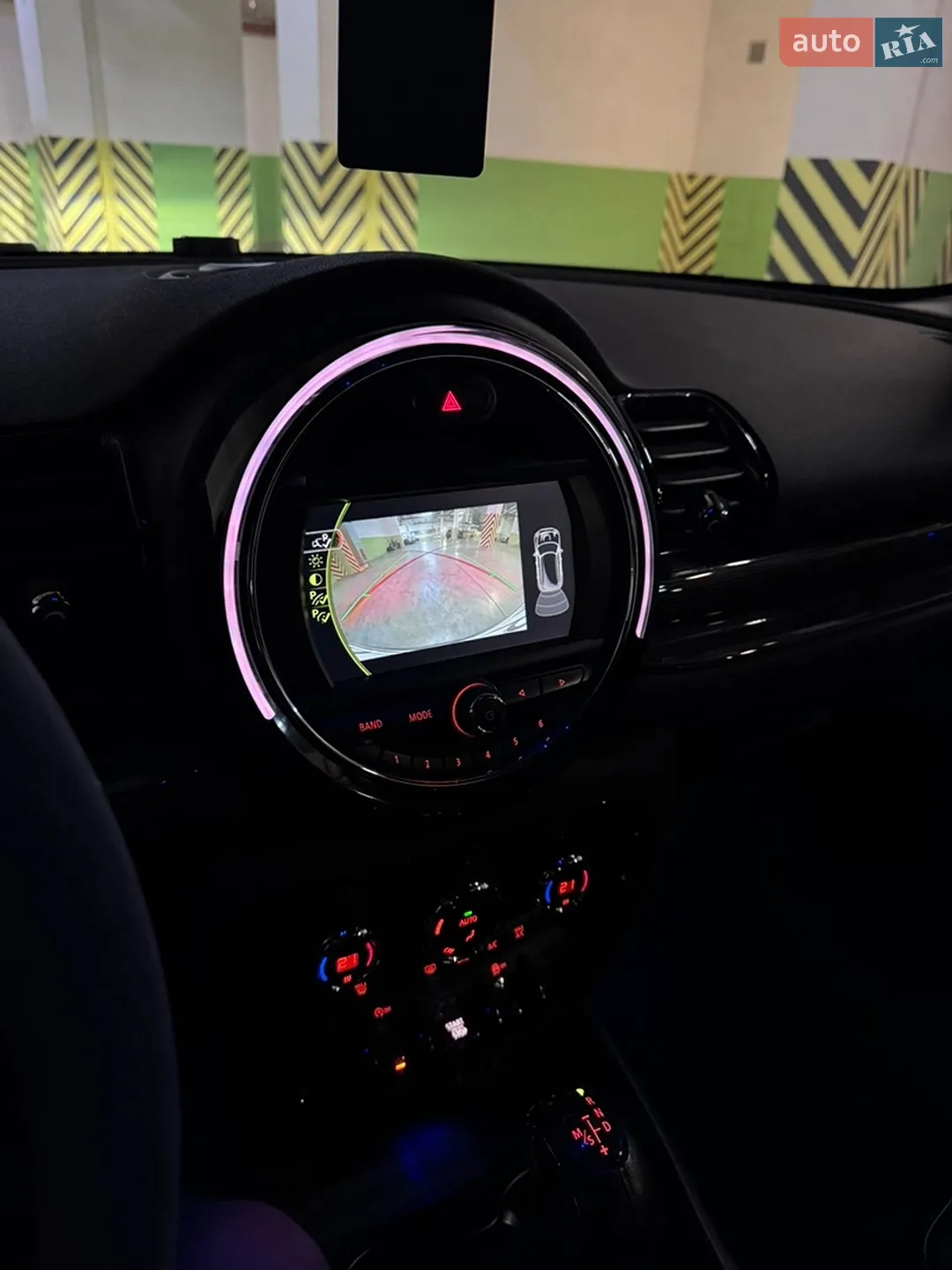 2017 MINI Clubman - мініатюра 23