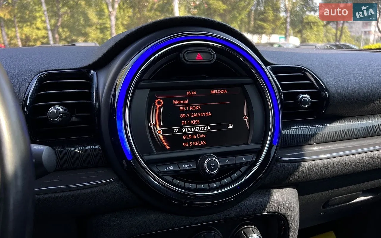 2017 MINI Clubman - мініатюра 17