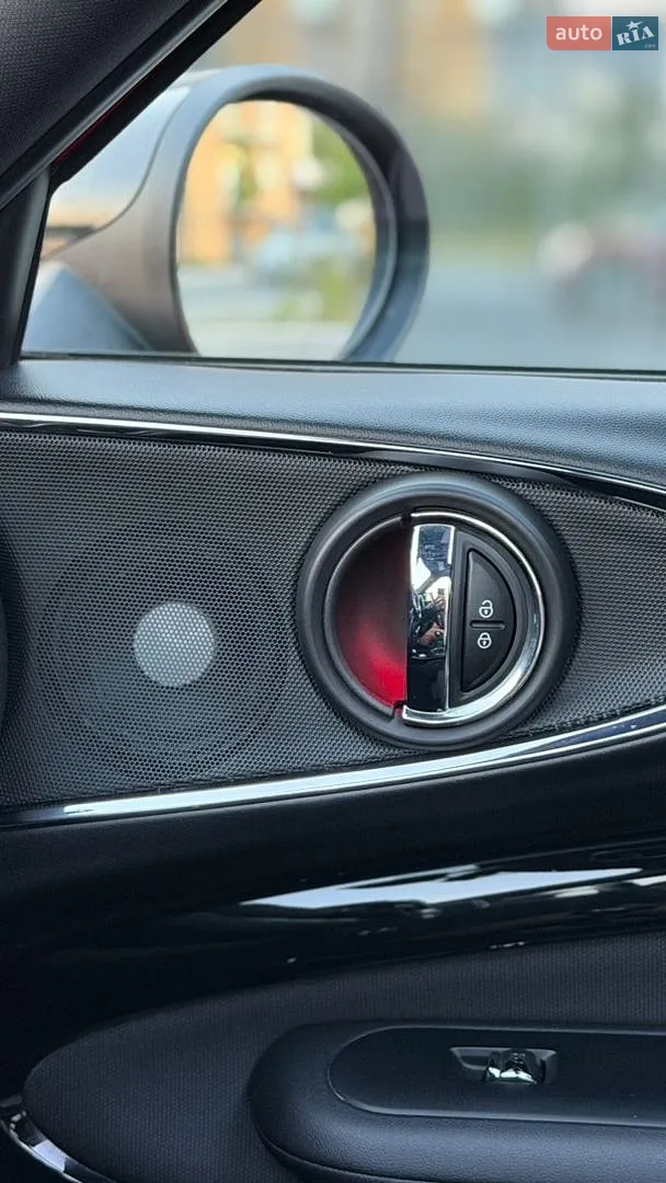 2016 MINI Clubman - мініатюра 25