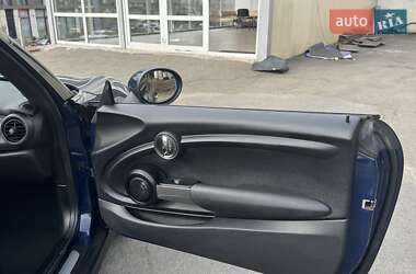 Кабриолет MINI Convertible 2017 в 
